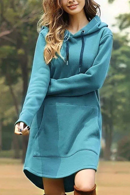 Trendy streetwear dames jurk Audrey, lange mouwen en kangoeroezak voor een casual look.