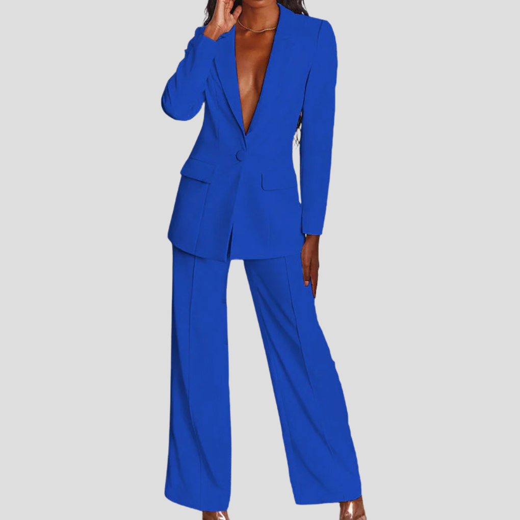 Zelfverzekerde look met deze elegante dames blazer en pantalon set, geschikt voor elk seizoen.