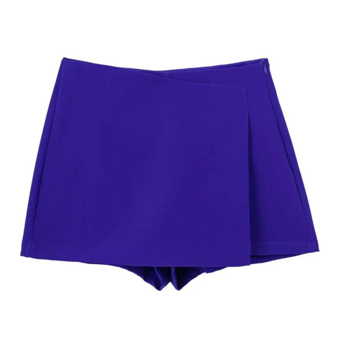 Zomerse dames skort, comfortabel en stijlvol, met asymmetrische snit.