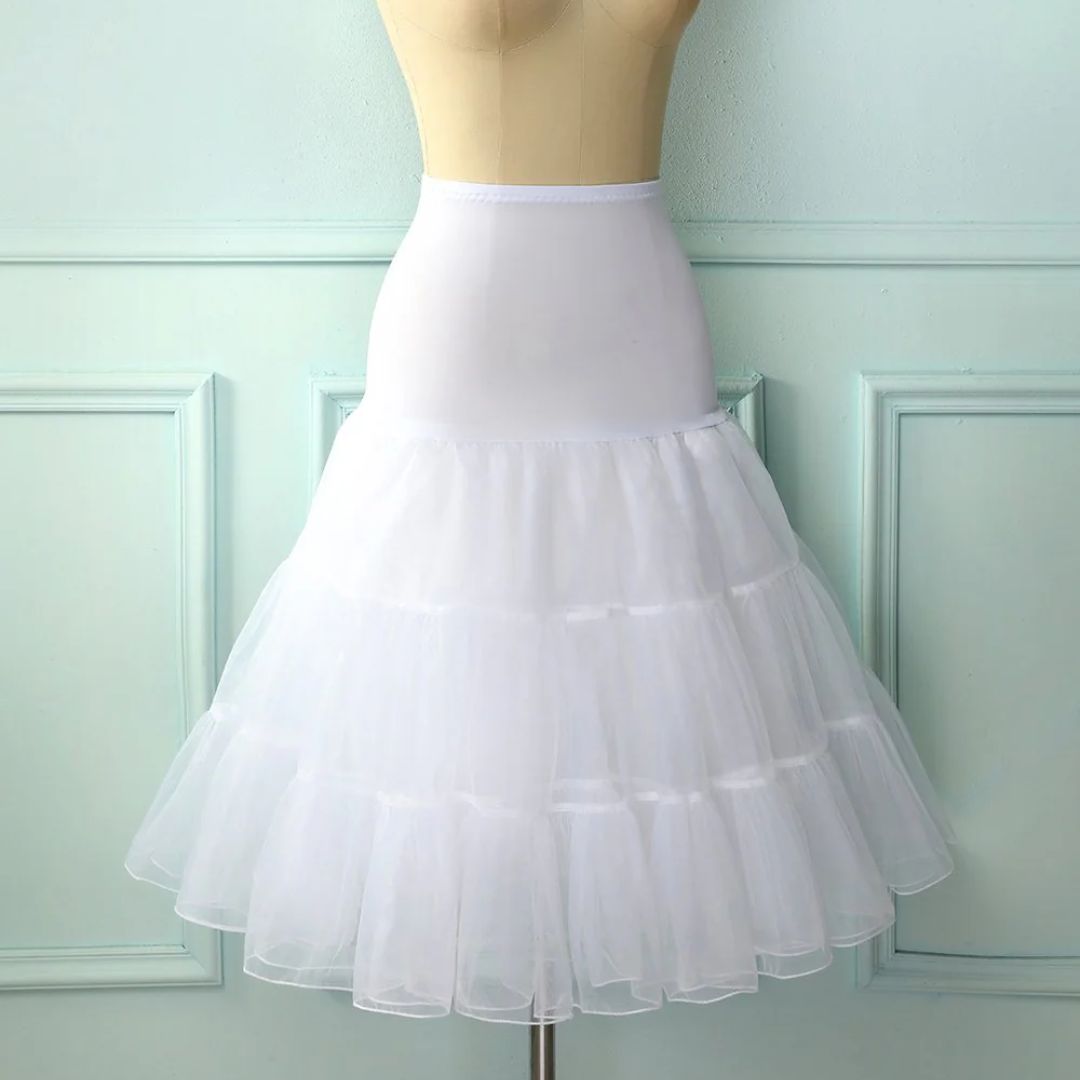 Veelzijdige dames tutu petticoat, een elegante rok voor feesten, dans of carnaval. Creëer diverse stijlvolle outfits.