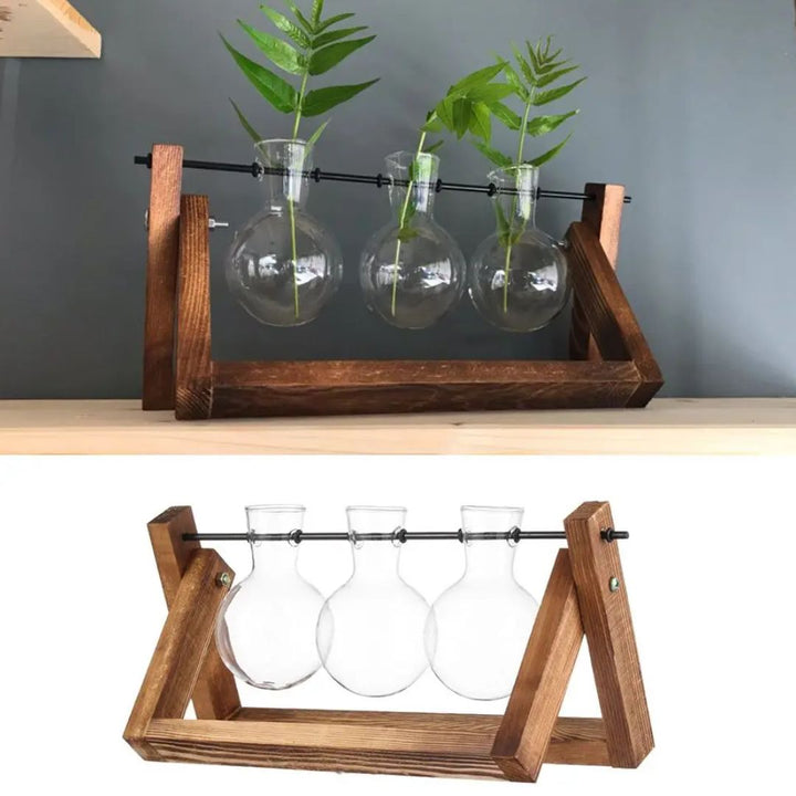 Cadeau-idee: hydroponische bloempot met houten tray. Een unieke plantenbak voor elke moderne inrichting.