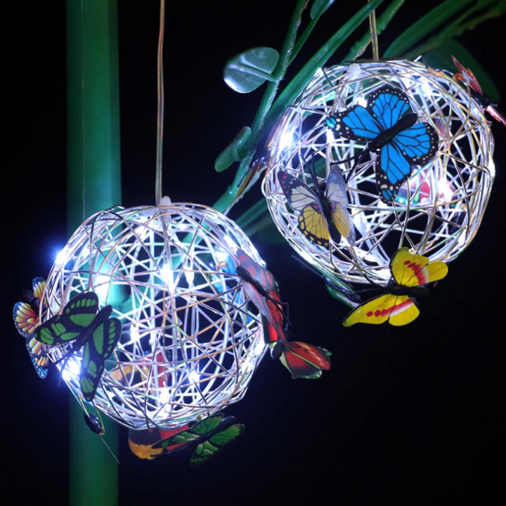 Decoratieve LED vlinder tuinverlichting op zonne-energie voor sfeervolle avonden op terras en in de tuin.