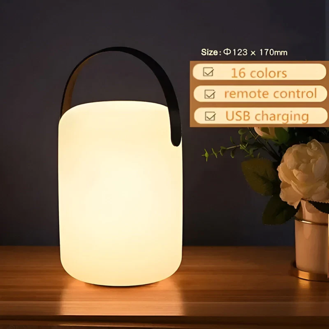 Sfeervolle draadloze tafellamp met dimbaar LED licht, geschikt voor binnen en als buitenverlichting.