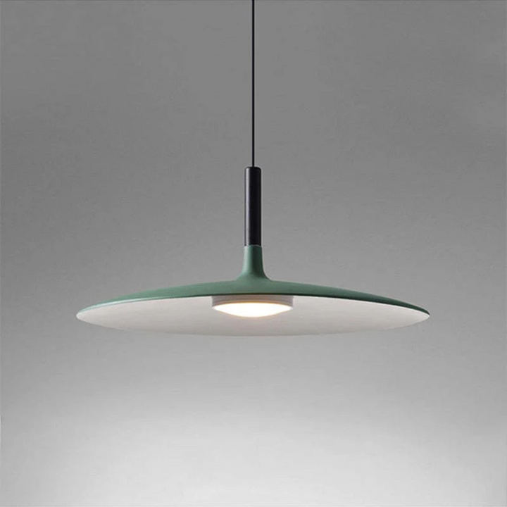 Lange AuraPan LED hanglamp voor sfeervolle en energiezuinige verlichting in elke woonruimte.