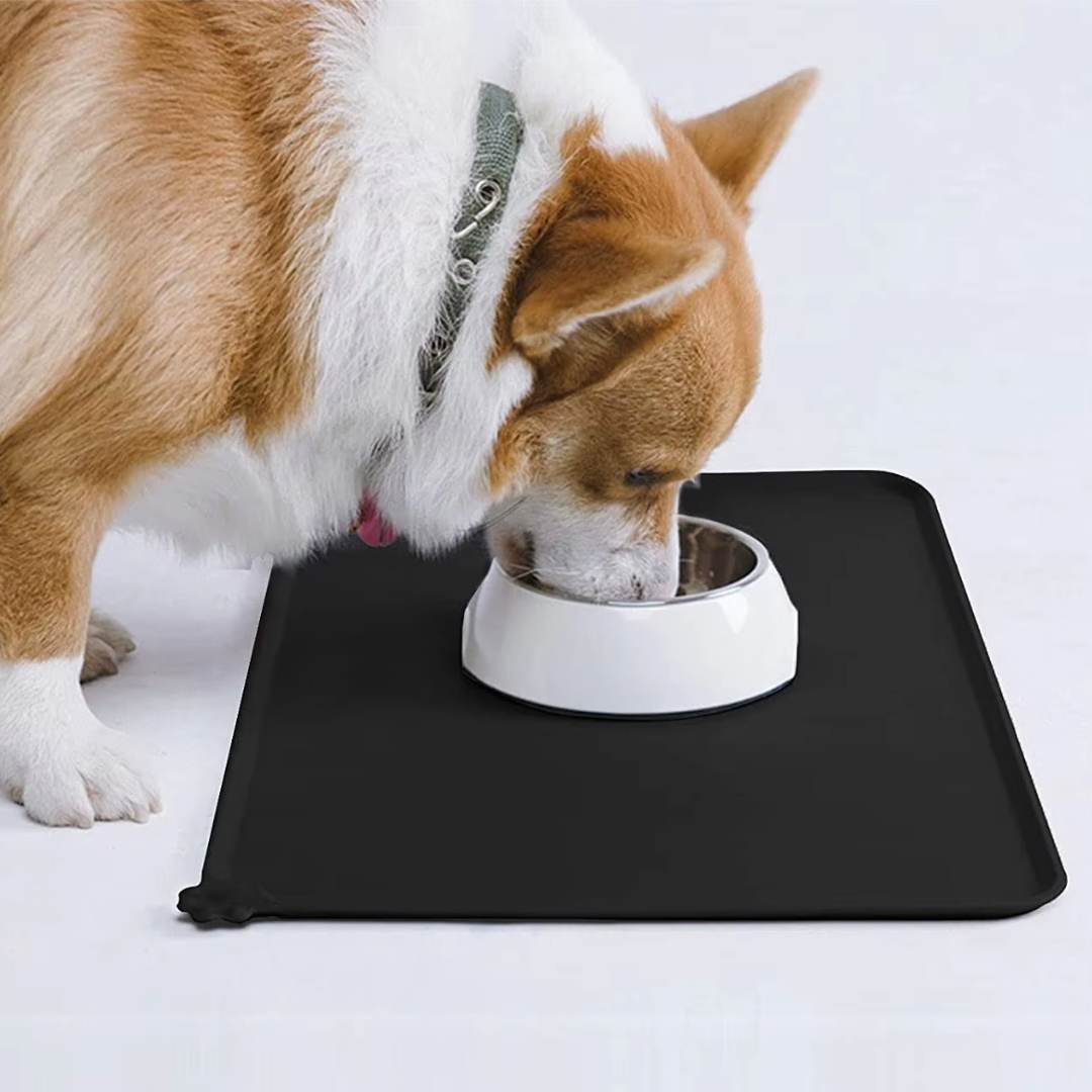 Waterdichte voedingsmat voor huisdieren, beschermt vloeren tegen morsen. Ideaal voor honden en katten.