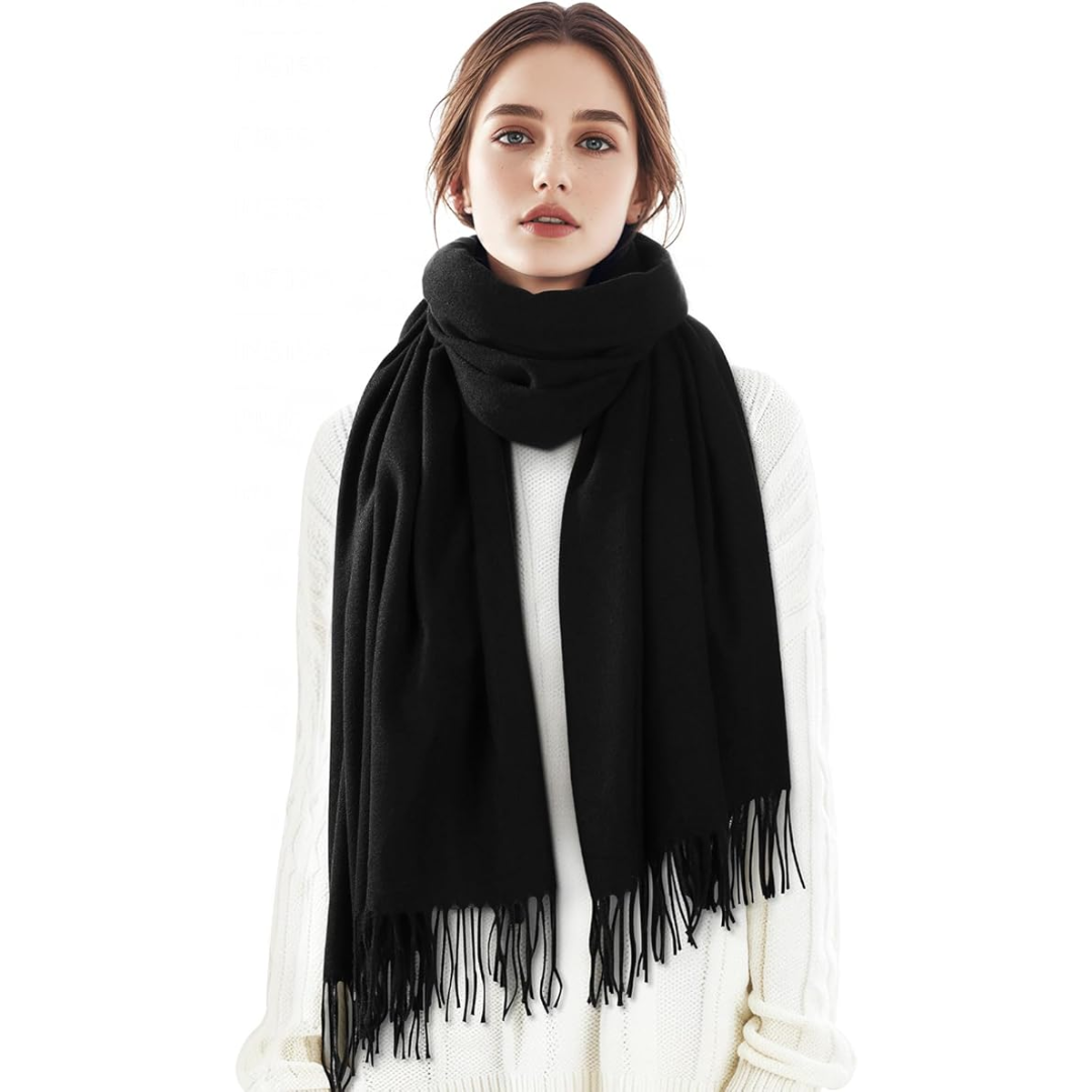 Zachte kasjmier overslagdoek, warm en veelzijdig voor dames. Ideaal in de winter.