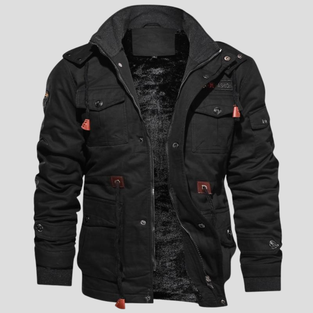 Robuuste heren winterjas in militair groen. Warme, winddichte buitenjas voor koude dagen. Perfect voor outdoor.
