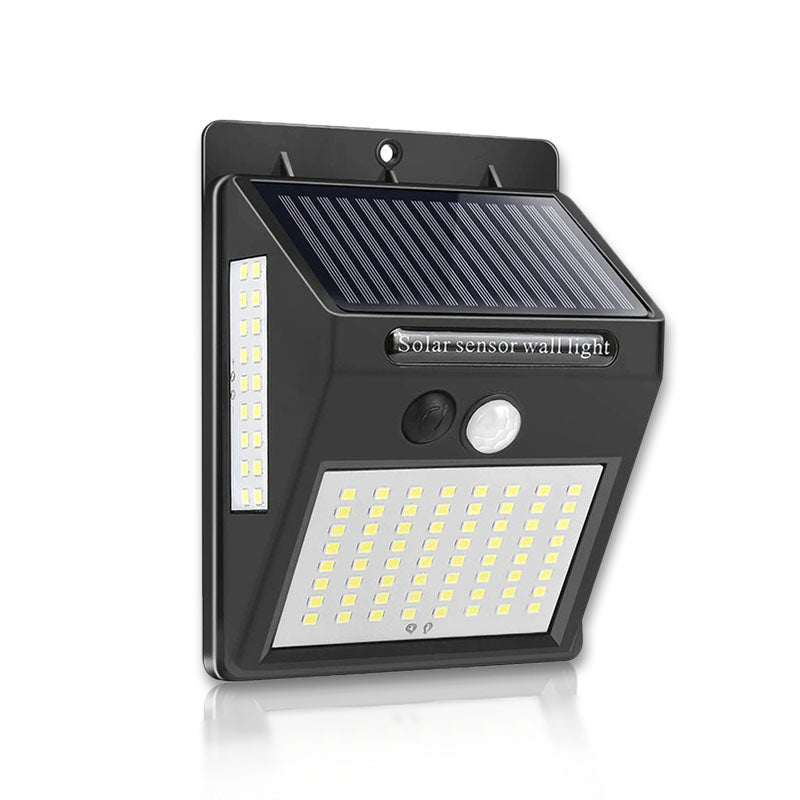 Praktische draadloze solar LED buitenverlichting met gevoelige bewegingssensor voor terras, oprit of ingang.