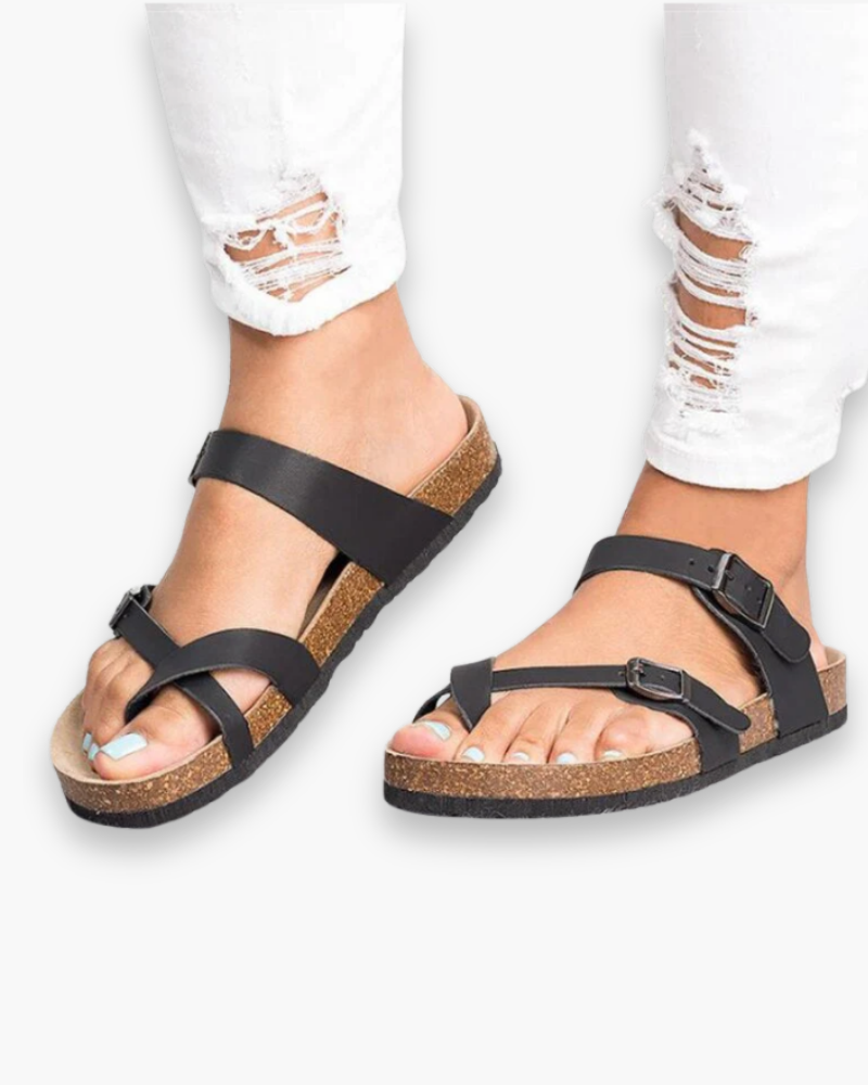 Dames sandalen met verstelbare banden, ideaal voor zomerse dagen. Comfortabele en stijlvolle voetmode voor casual look.