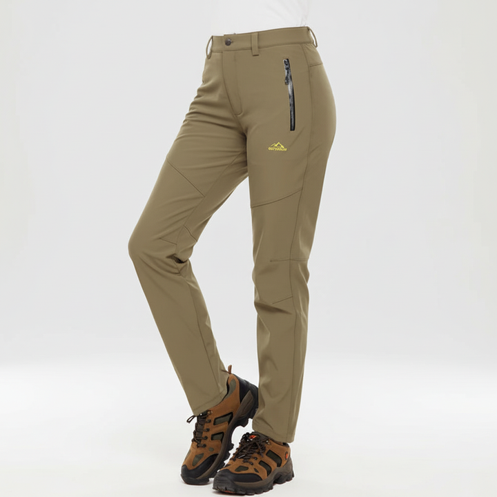 Duurzame waterdichte winterbroek Lydia voor dames, gevoerd en comfortabel, ideaal voor hiking en sport.