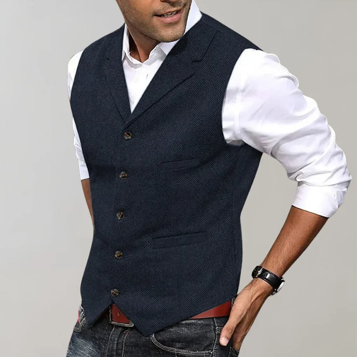Stijlvol slimfit herenvest, een klassieke en elegante toevoeging aan elke formele of zakelijke herenmode outfit.