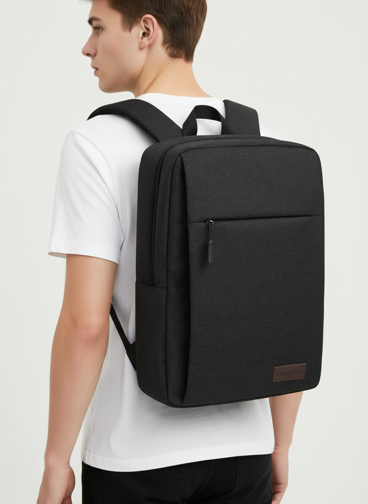 Stijlvolle SlimBack laptoptas rugzak voor mannen en vrouwen, comfortabel en duurzaam voor dagelijks gebruik.