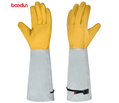 Praktische tuinhandschoenen voor dames, gripvast en beschermend bij alle tuinwerkzaamheden met comfort.