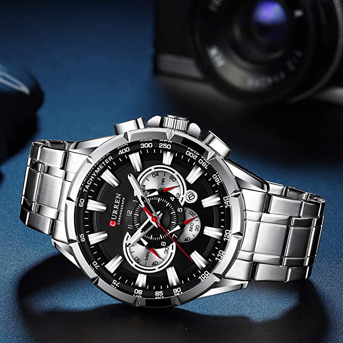 Hoogwaardig herenhorloge met quartz precisie, stopwatch functie en een luxe, eigentijdse look.