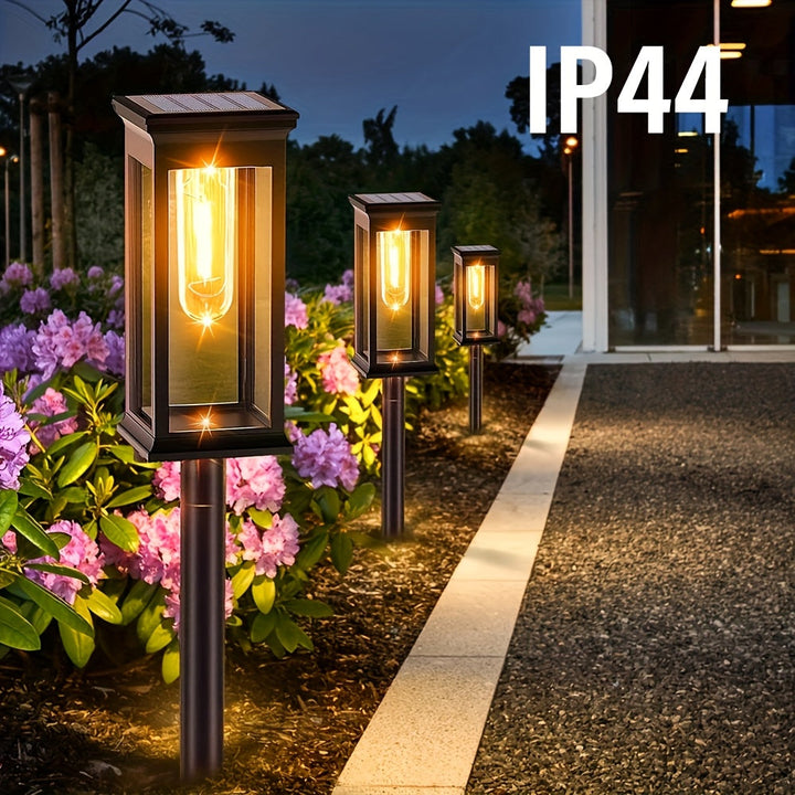 Energiezuinige led tuinlampen op solar, perfect als padverlichting of sfeerverlichting in de tuin.