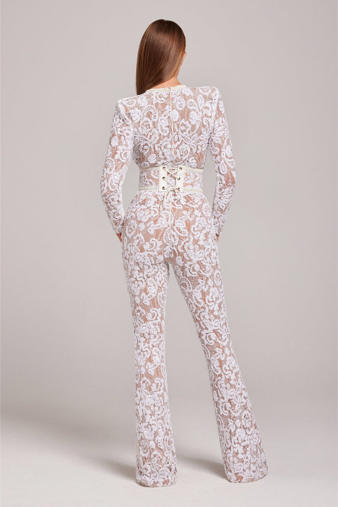 Chique avondjumpsuit voor dames, een elegant alternatief voor een jurk.