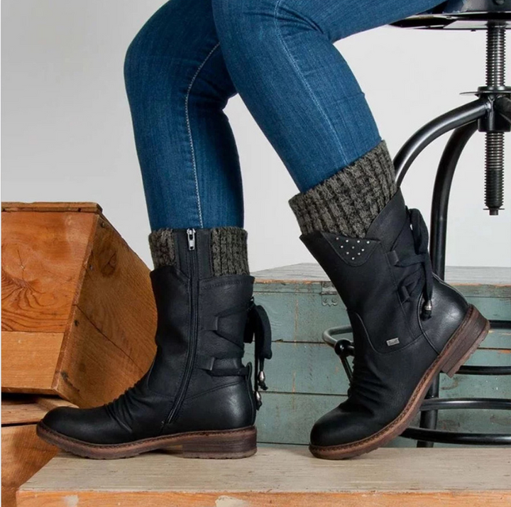 Stijlvolle dames winterlaarzen, warm en comfortabel voor koud weer. Essentiële wintermode schoenen.