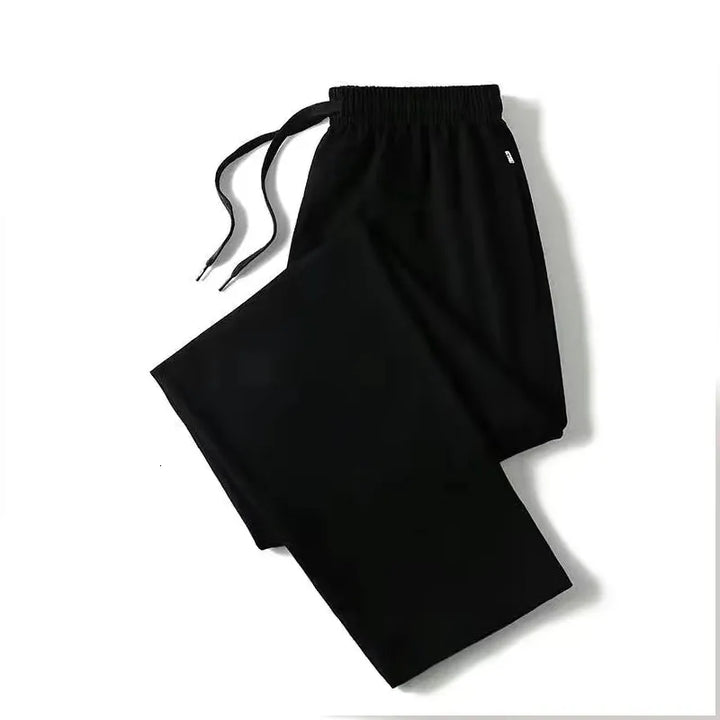 Dames winter activewear joggingbroek, warm en functioneel. Geschikt voor sport, wandelen of dagelijks gebruik.