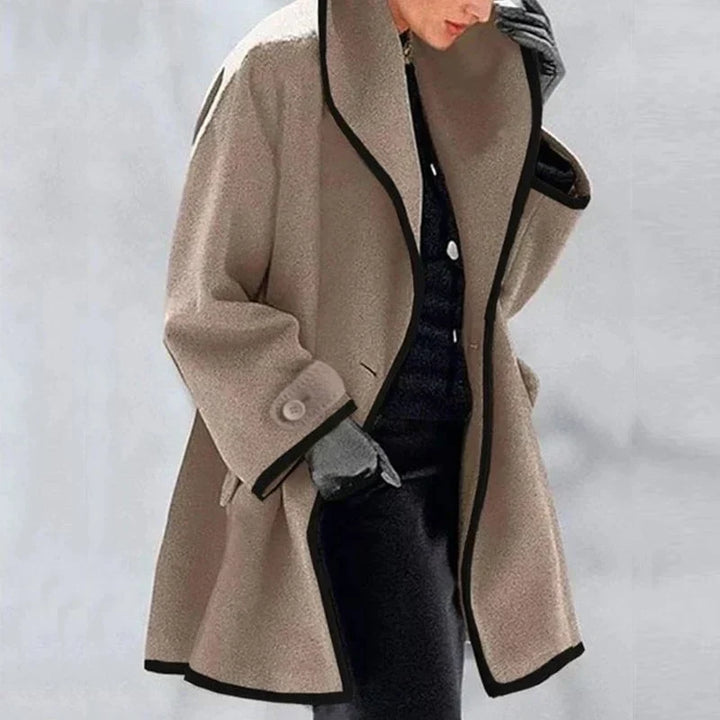 Getailleerde double-breasted dames wollen trenchcoat Emma, ideaal voor winterse elegantie.