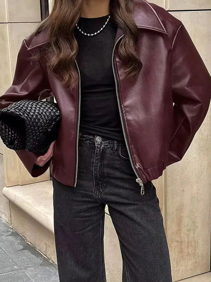 Elegante Bourgondië dames leren jas, getailleerd model, perfect voor herfst en lente.