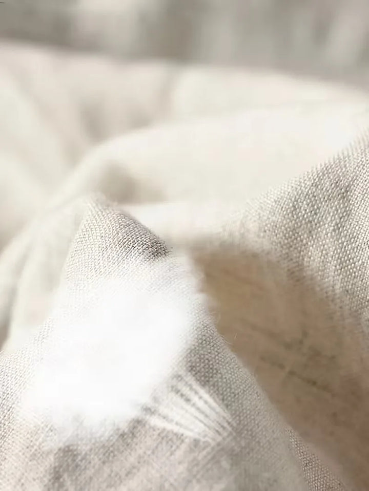 Beige heren overhemd, casual V-hals met lange mouwen. Regular fit voor lente, zomer en vakantie ontspanning.
