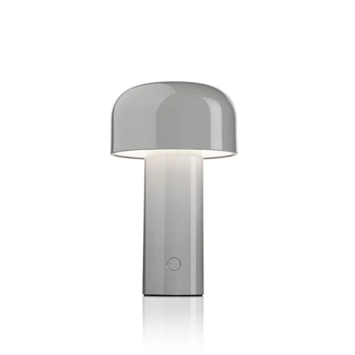 Compacte Luminor LED lamp met dimbare kleuren en draagbaar design, perfect voor binnen.