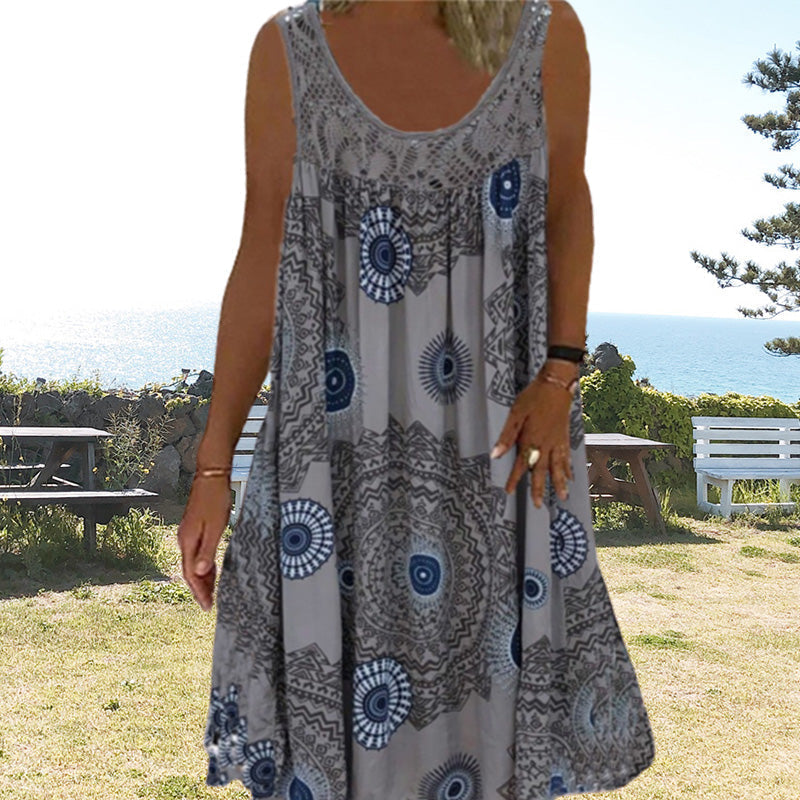 Veelzijdige dames strandjurk Miranda, mouwloos & comfortabel, ideaal voor casual zomerse gelegenheden.