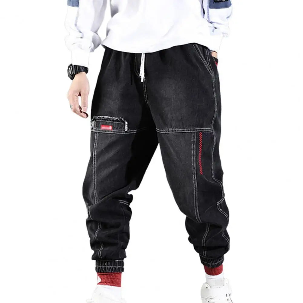 Lichtblauwe heren slim fit stretch jeans. Moderne, comfortabele spijkerbroek voor casual vierseizoenen look.
