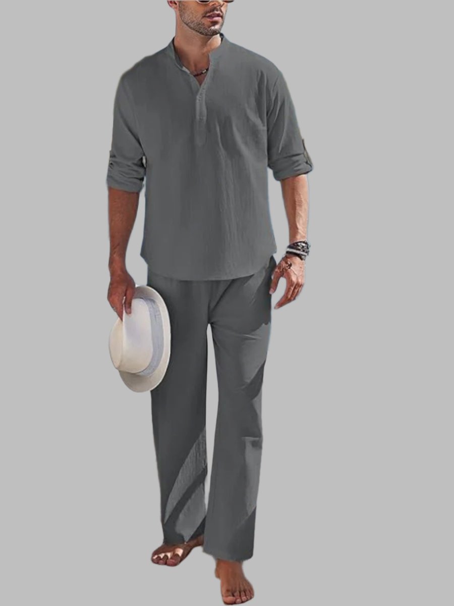 Moderne heren 2-delige zomerset: V-hals shirt & short voor een frisse zomerlook.
