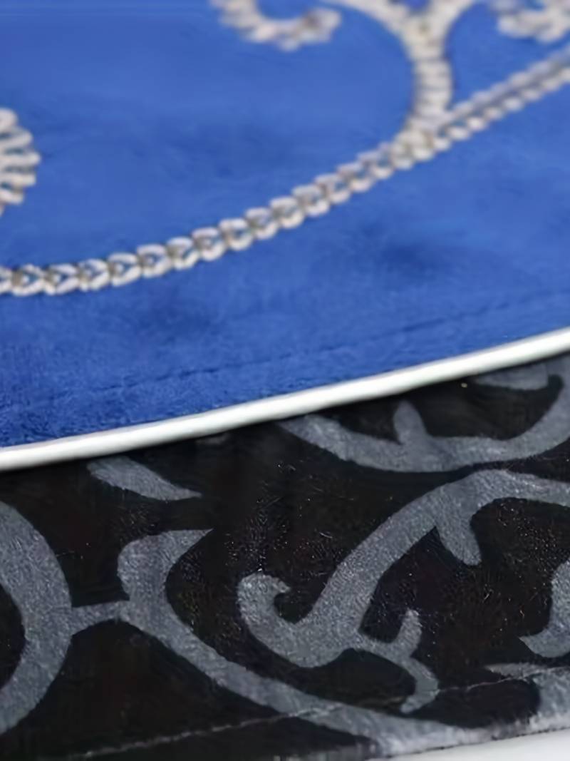 Feestelijke herenjas, gotische blazer met een moderne steampunk twist, ideaal voor avondkleding.