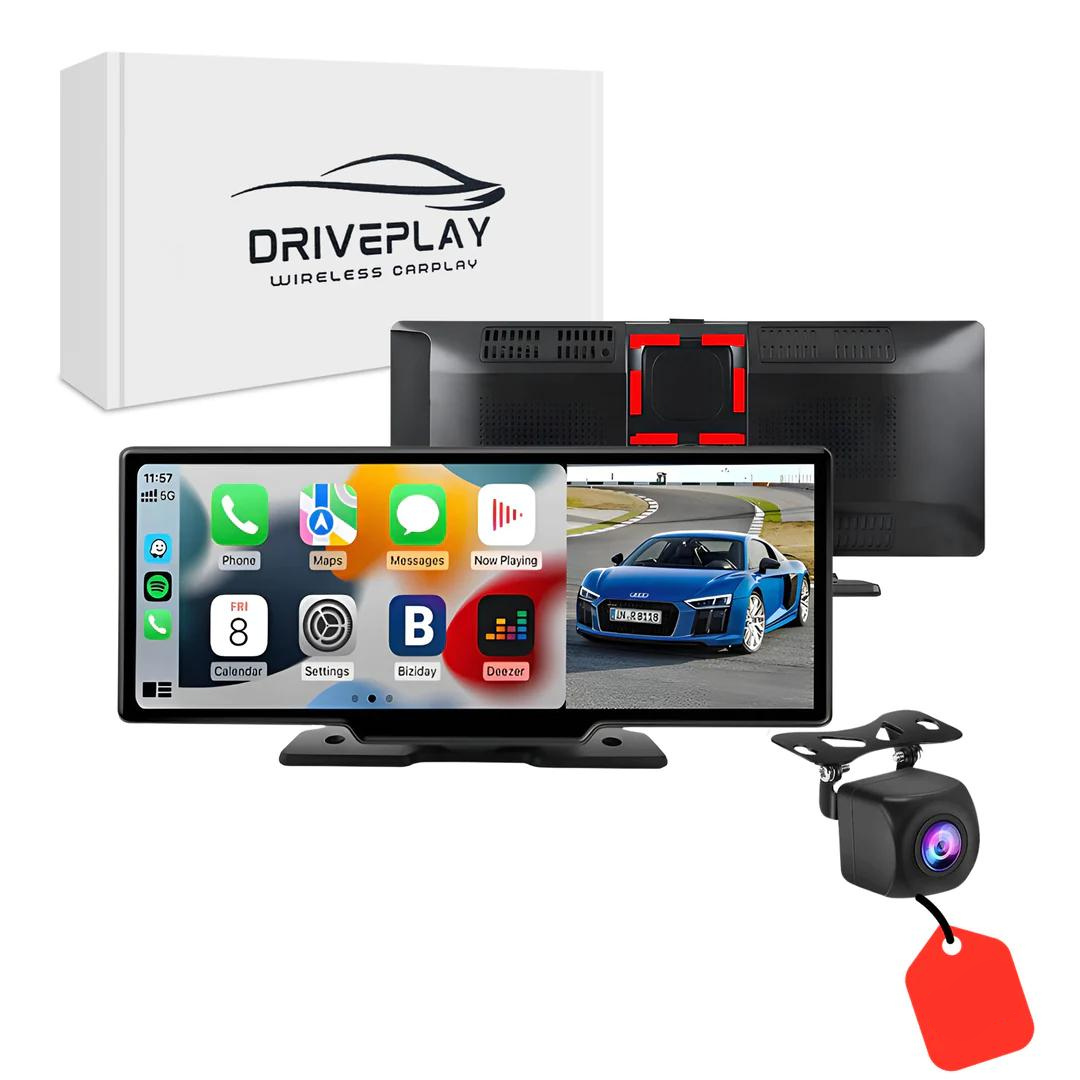 DrivePlay Pro 2+ autoscherm geïnstalleerd in een auto, toont CarPlay interface voor navigatie.