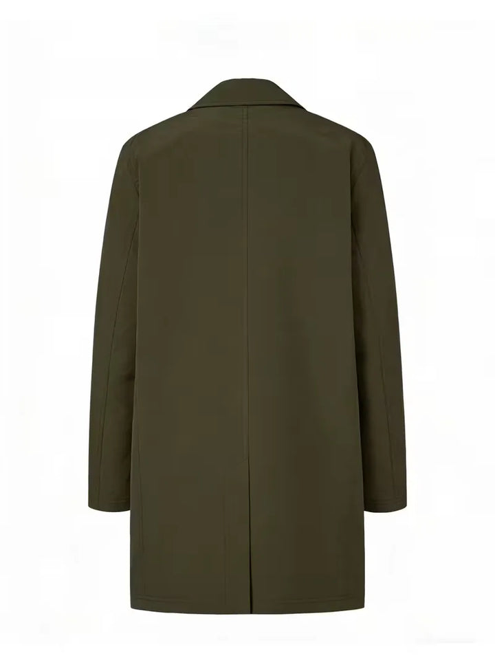 Olijfgroene slim fit heren trenchcoat, stijlvolle lente- en herfstjas voor smart casual herenkleding.