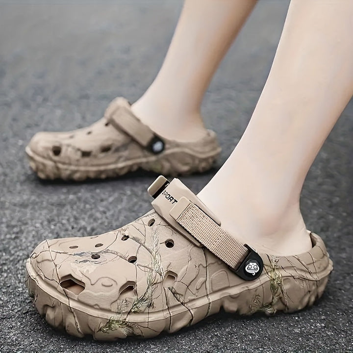 Comfortabele heren instappers, clogs met ademende structuur en antislip zool, ideaal voor buiten.