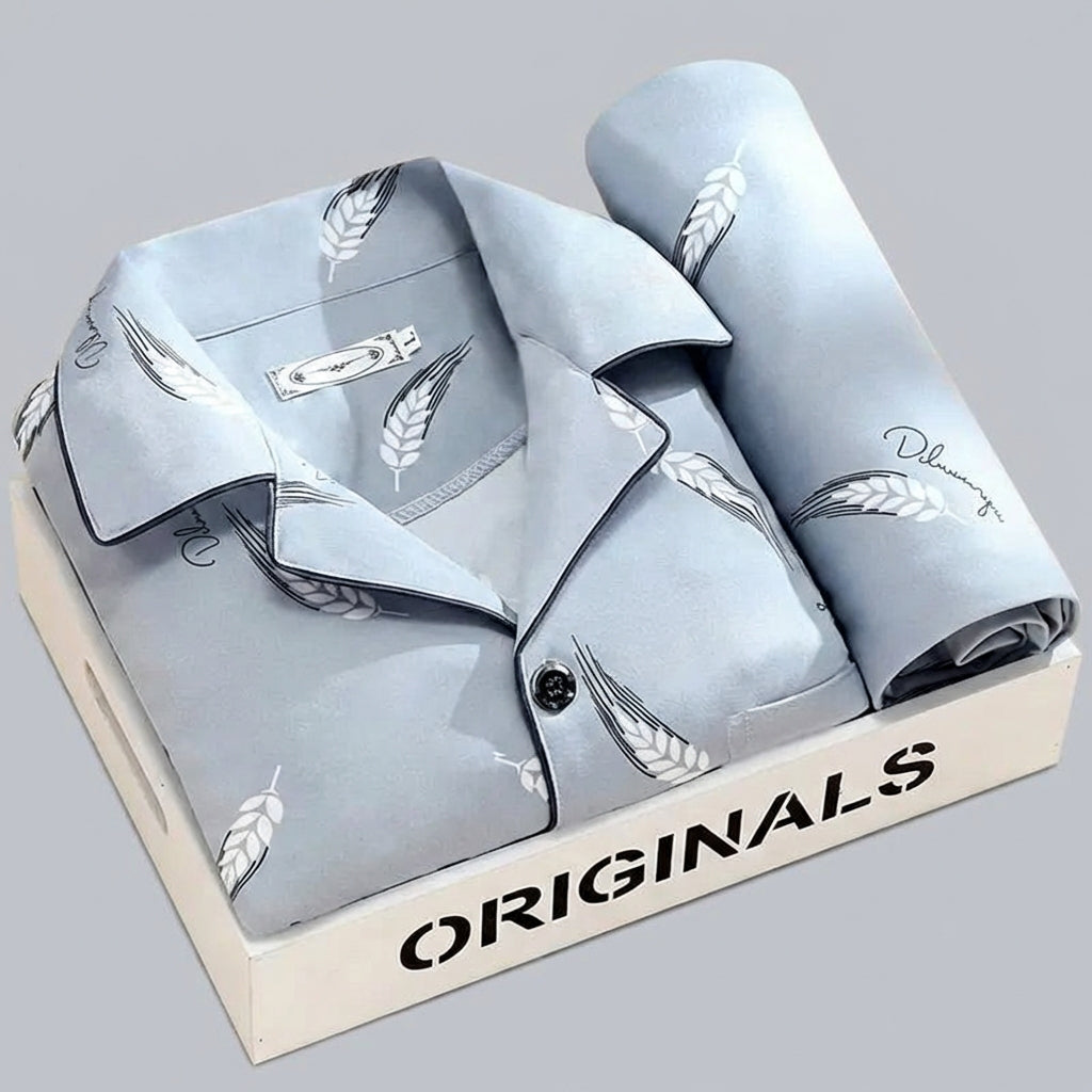Stijlvolle heren pyjamaset, shirt met knoopsluiting. Comfortabele nachtkleding voor thuis of als loungewear.