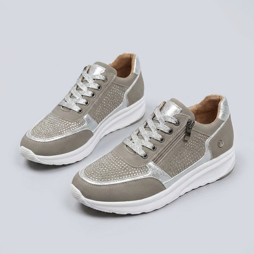 Witte dames platform veterschoenen, sportief-elegant en veelzijdig voor elke outfit.