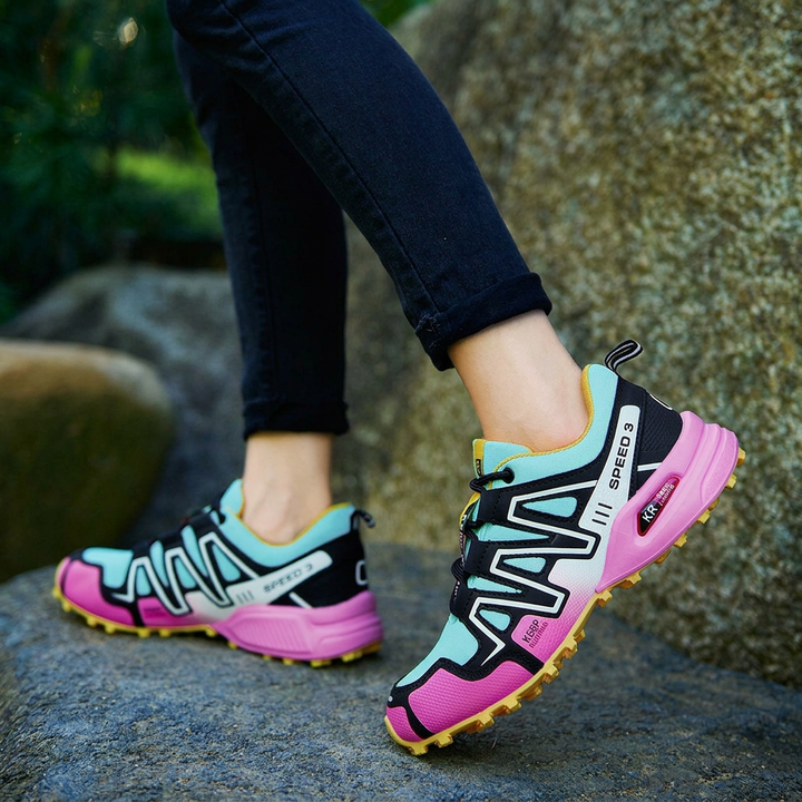 Unisex waterdichte antislip wandelschoenen voor trail en outdoor activiteiten.
