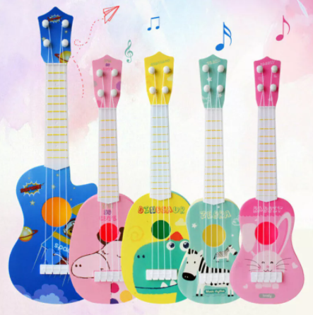 Felgekleurde kinderukulele, ideaal muziekspeelgoed voor vroege muzikale ontwikkeling.