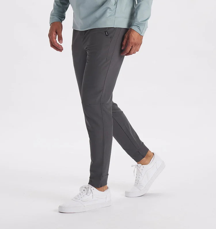 Duurzame katoenen stretch chino voor heren, warm en comfortabel, perfect voor de wintergarderobe.