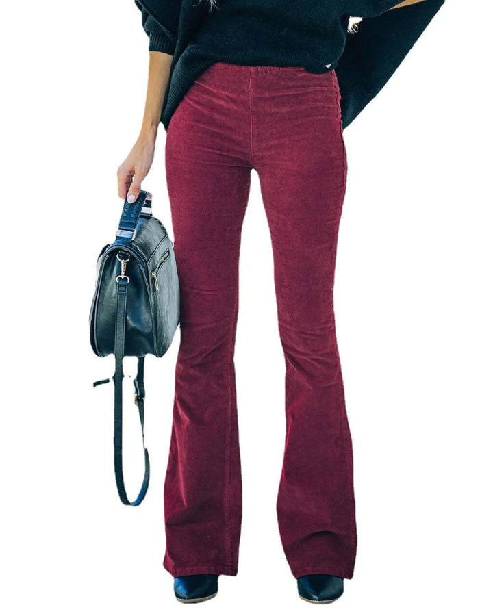 Stijlvolle dames flared broek van ribfluweel met hoge taille, perfecte retro look. Comfortabele mode broek.