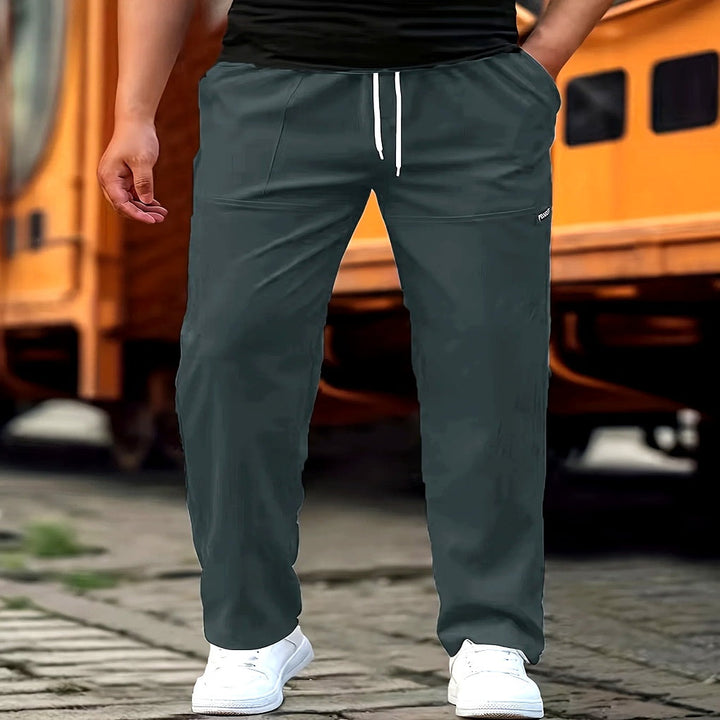 Stijlvolle herenbroek van elastische katoenmix in groen. Comfortabel en veelzijdig voor elke dag.