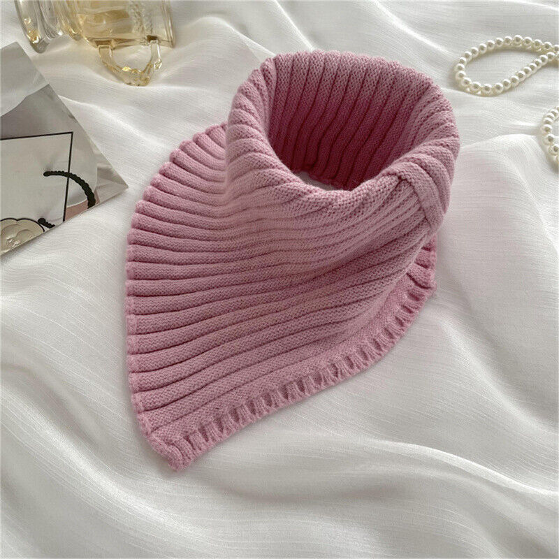 One size gebreide col sjaal Aria voor dames, warm en trendy winter accessoire.