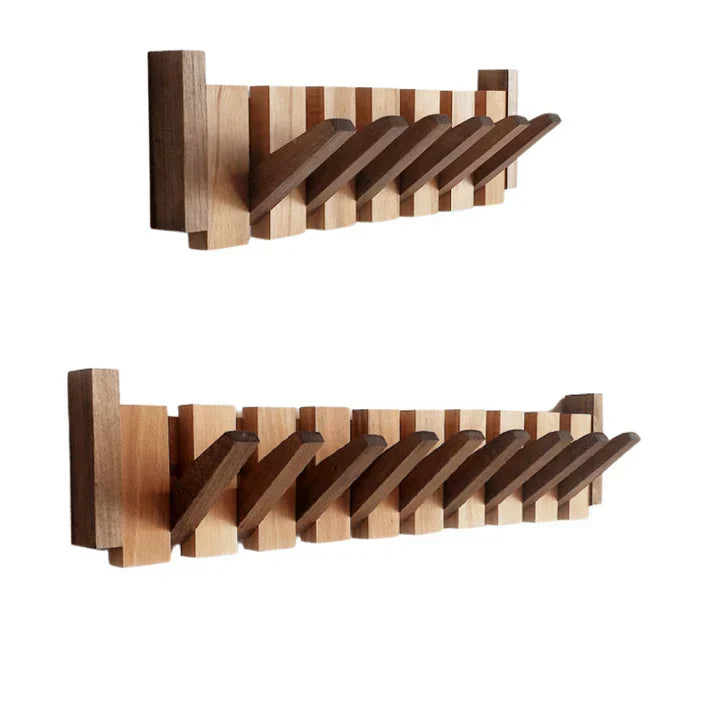 Houten kapstok met muzikaal design, duurzaam beukenhout en geschikt voor modern interieur.