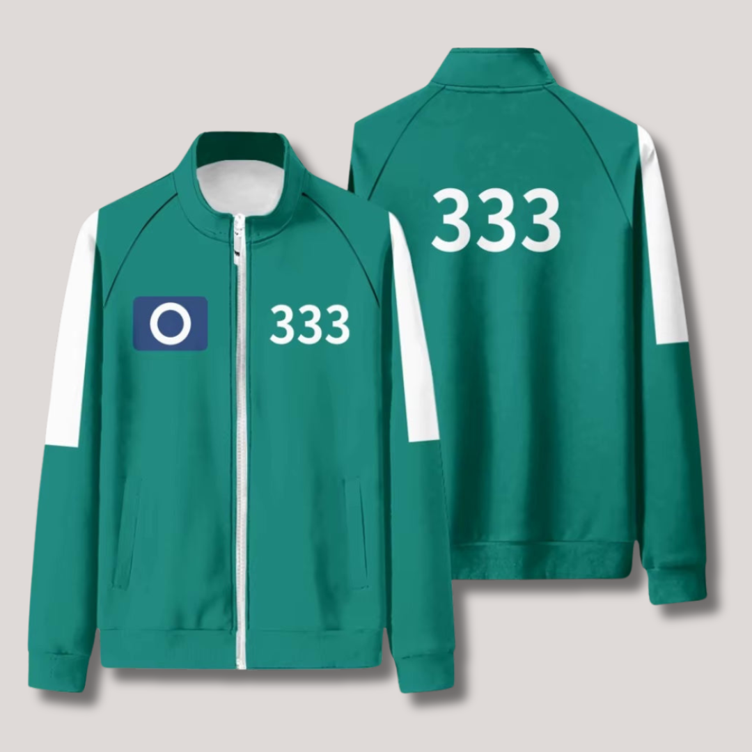 Voorzijde van het complete Squid Game unisex trainingspak, iconische groene outfit voor volwassenen.