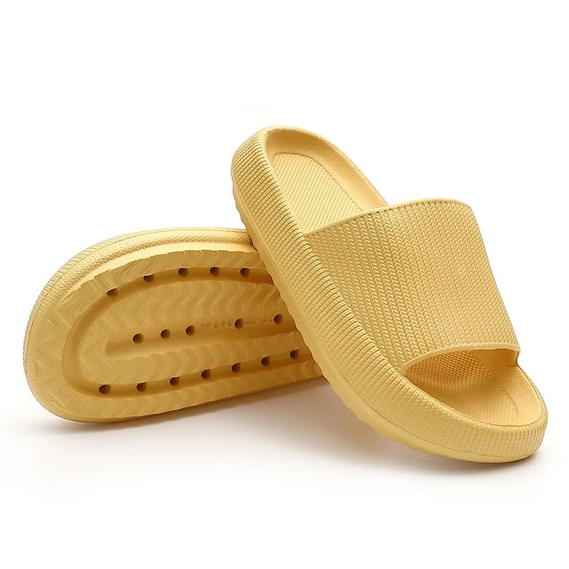 Warme en comfortabele CozyCloud binnen schoenen, unisex, met antislipzool.