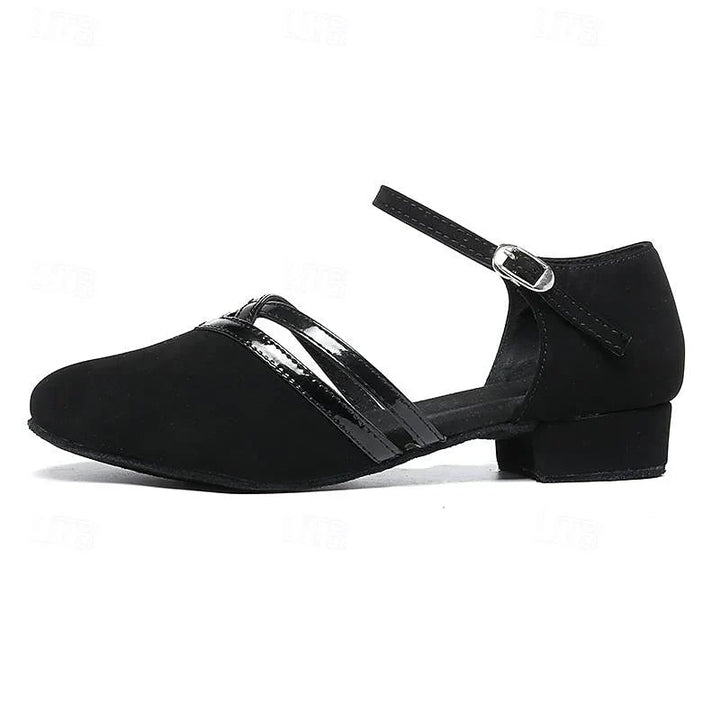 Dames dansschoenen met grip zool, perfect voor soepele bewegingen en stabiliteit bij ballroom & tango.