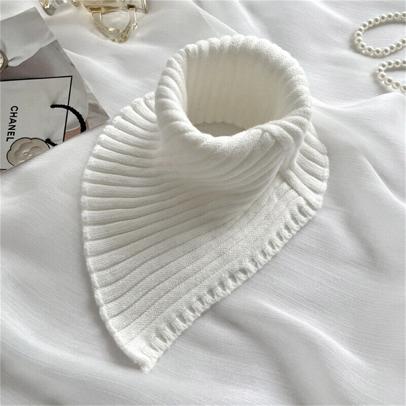 Must-have winter mode accessoire: trendy dames col sjaal Aria van warm gebreid katoen.