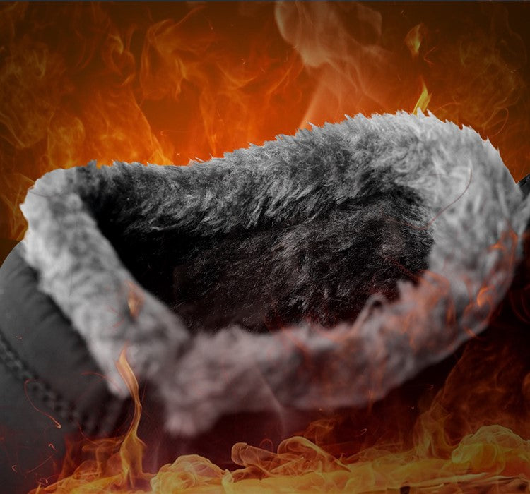 Stijlvolle rode dames snowboots, waterdicht en warm, perfect voor de winterse mode.